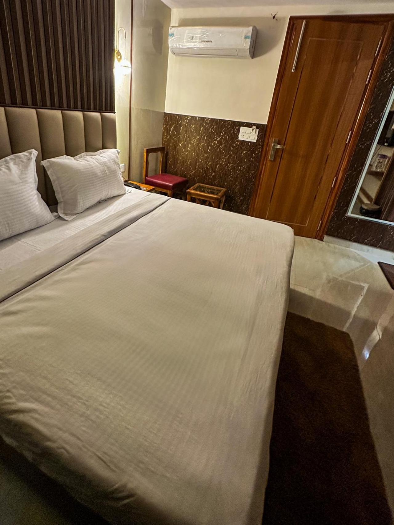 Delhi Delight Premium Bed & Breakfast New Delhi Ngoại thất bức ảnh